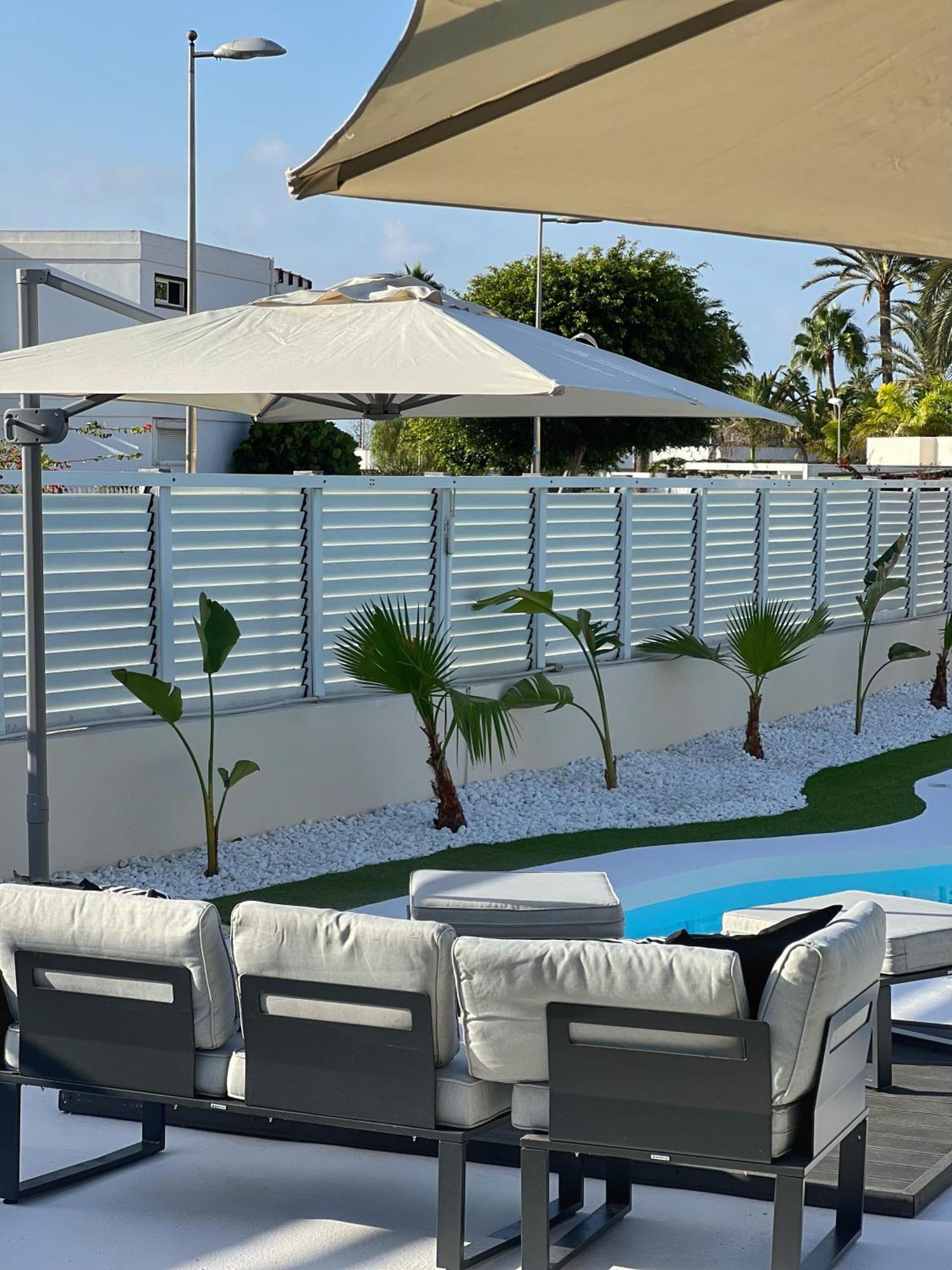 Tajinaste Beach Gay Men Only Apartment Playa del Ingles  Exterior photo
